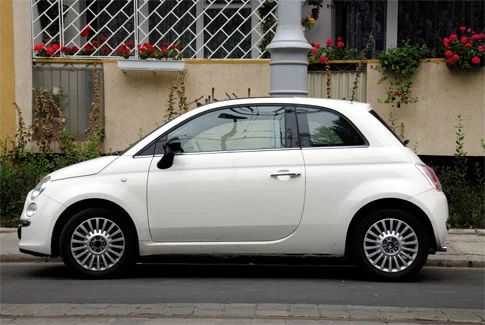 fiat 500 weißer Fiat 500 – Beispiel für Gebrauchtwagenankauf Stadthagen